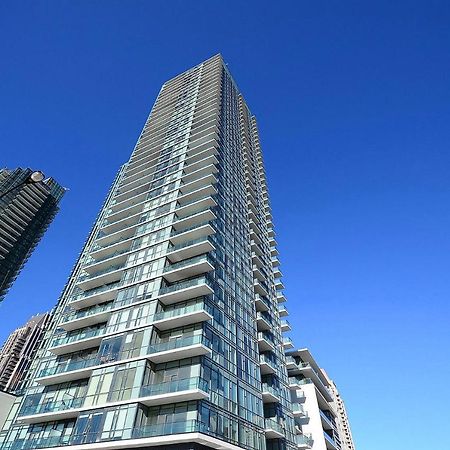 Pathway Suites Мисисага Екстериор снимка